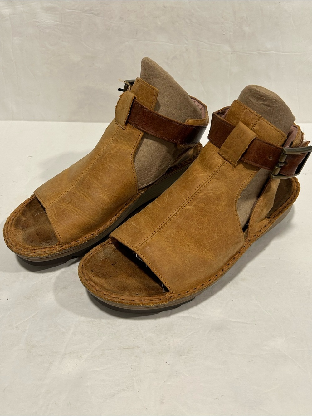 Naot Verbena Cutout Gladiator Sandals Womens 36 (US 5) dune nubuck brown Boho - Picture 3 of 11